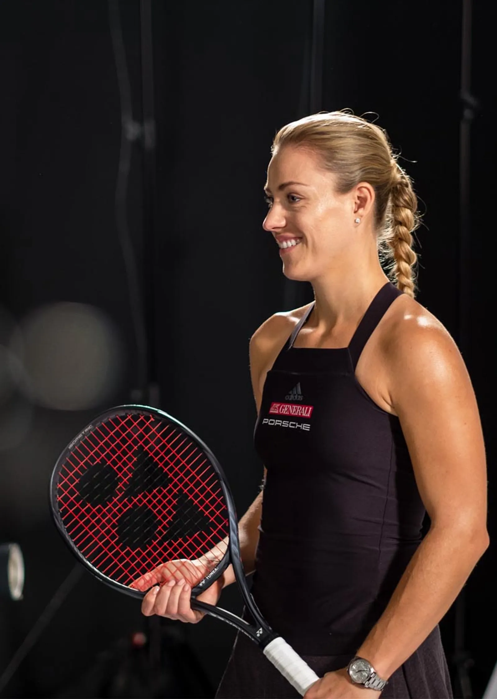 YONEX VCORE Galaxy Black – Projektbild 4